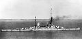 Линейный крейсер SMS Hindenburg на рейде Вильгельмсхафена.
