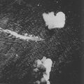 Akizuki во время налета B-17, 1942 год