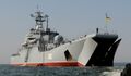 БДК «Константин Ольшанский» производит высадку морского десанта.