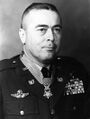 Михаил Джей Новосел Старший (англ. Michael J. Novosel Sr.; 3.09.1922 – 2.04.2006). Кавалер Медали Почёта армии США.