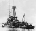 HMS Neptune прибывает в порт