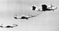 Дозаправка McDonnell F2H Banshee от AJ-2 из эскадрильи VAH-7