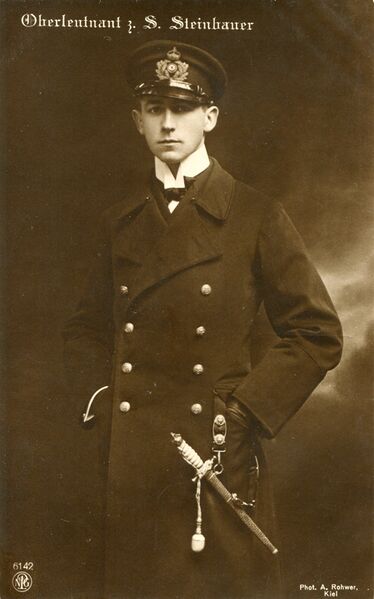 Файл:Oberleutnant z. S. Steinbauer.jpg