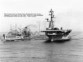 Дозаправка USS Princeton (LPH-5) с заправщика USS Chipola (AO-63) во время операции в Тихом океане 25 июня 1968 года.