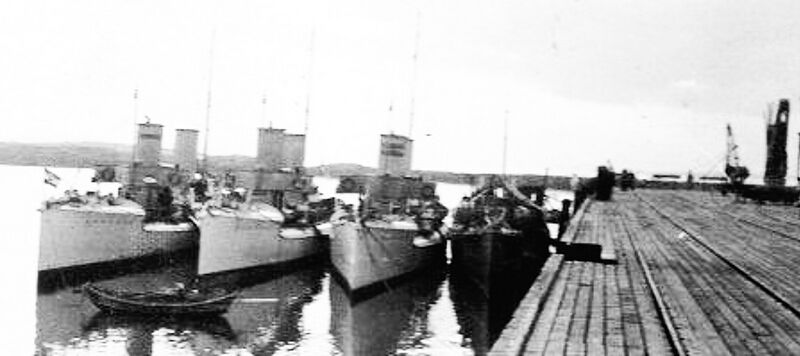 Файл:S92 S90 S91 Taku Tsingtau 1900.jpg