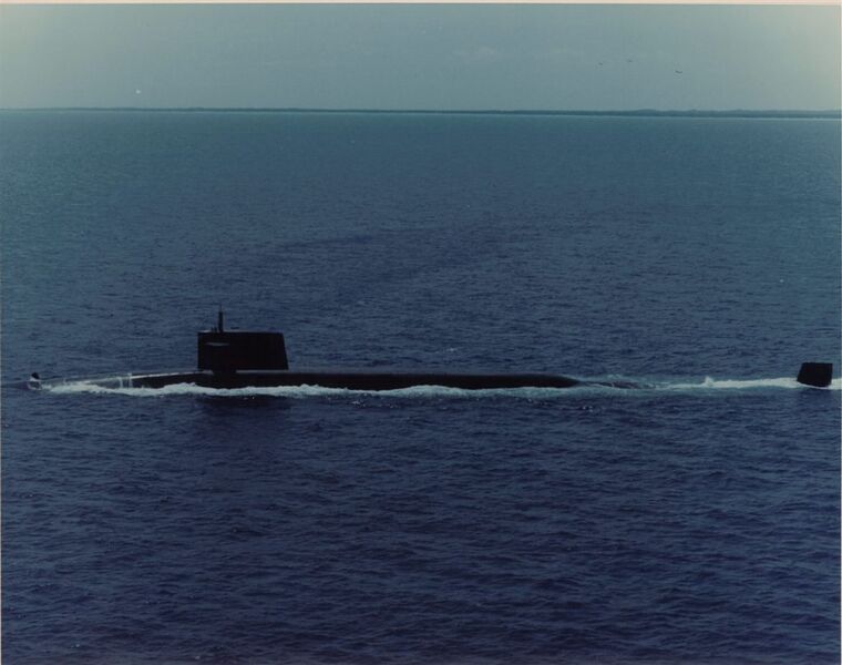 Файл:SSBN-633.jpg