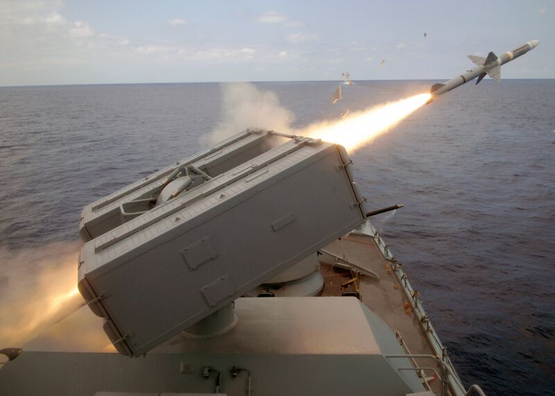 Файл:Sea Sparrow missile is launched.jpg