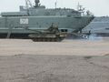 МДК-18 (б/н 608) в базе Каспийск, 27 марта 2004 г. На заднем плане однотипный МДК-88