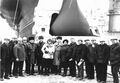 ТАКР «Рига» (будущий «Варяг») в день спуска на воду, 1988 год. Посередине снимка в тёмной шляпке - Алла Константиновна Капуста, «крёстная мать» корабля. Фото из личного архива Аллы и Александра Капусты