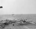 Supermarine Spitfires на пути к Мальте, закрепленные на палубе HMS Eagle