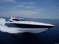 Спортивная моторная яхта