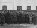 Праздник 1-го Полка Шволежеров в Варшаве. Группа морских и сухопутных офицеров, коммандер Ежи Свирский в центре, сбоку. Декабрь 1930 г.