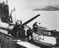 MB.411 загружают в ангар подводной лодки Surcouf