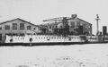 Крейсера «Жемчуг» и «Изумруд» на достройке у Невского завода, 1903 год.