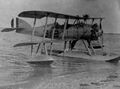 UO-1 у берега
