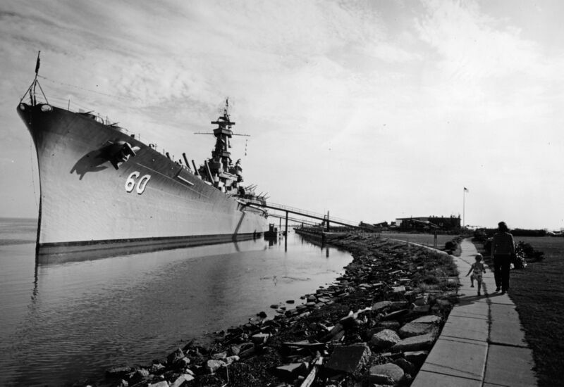 Файл:USS Alabama 03.jpg