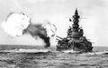 Учебные стрельбы главным калибром линкора USS Alabama. Атлантика, начало 1943 г.