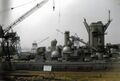 Большой крейсер USS Alaska в ожидании разборки. «Lipsett Scrap Yard», Керни, штат Нью-Джерси.