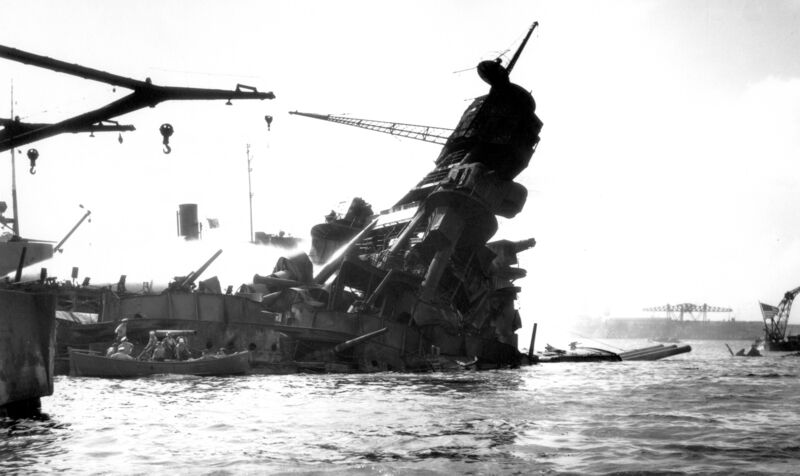 Файл:USS Arizona 10.jpg