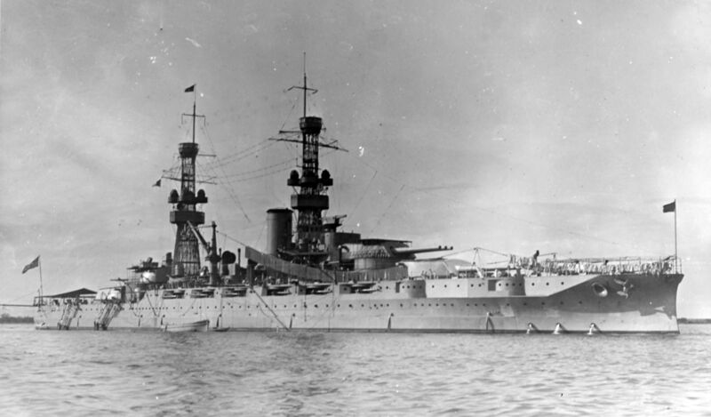 Файл:USS Arizona 12.jpg