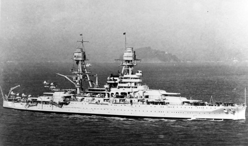 Файл:USS Arizona 19.jpg