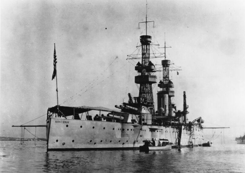 Файл:USS Arizona 47.jpg