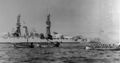 Шлюпочные учения на фоне USS Arizona. Сан-Педро, Калифорния, 1928 г.