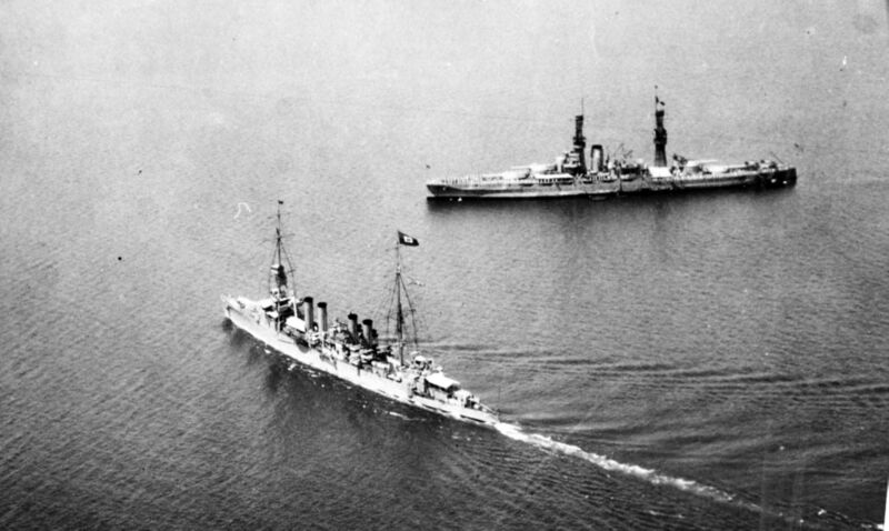 Файл:USS Arizona 70.jpg