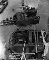 Разборка кормовых башен линкора USS Arizona, 25 февраля 1942 г.