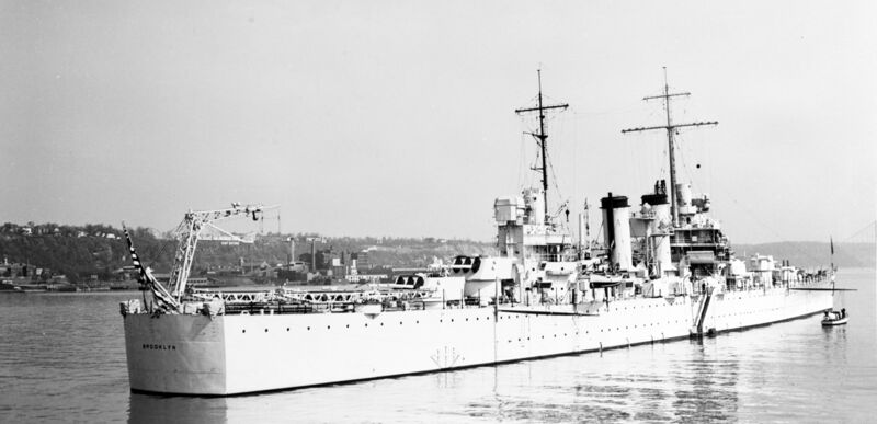 Файл:USS Brooklyn 03.jpg