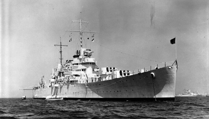 Файл:USS Brooklyn 08.jpg