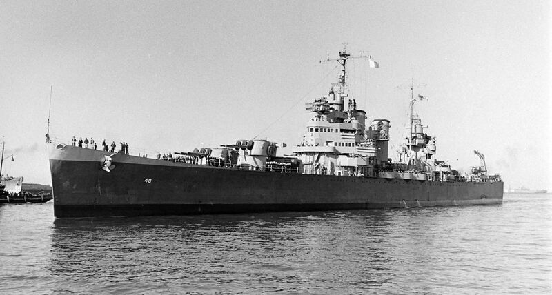 Файл:USS Brooklyn 19.jpg