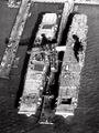 USS Enterprise (слева) и USS Yorktown на стадии строительства. 8 февраля 1937 года