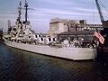 Крейсер USS Fresno во время стоянки в Дублине в мае 1948 года