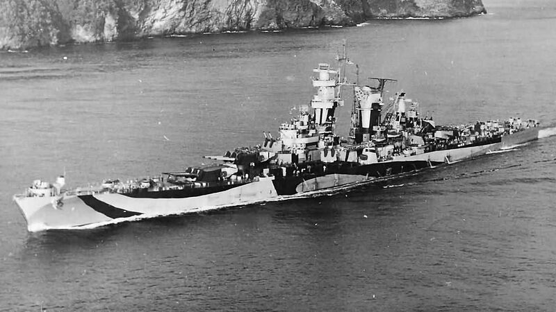 Файл:USS Guam 03.jpg