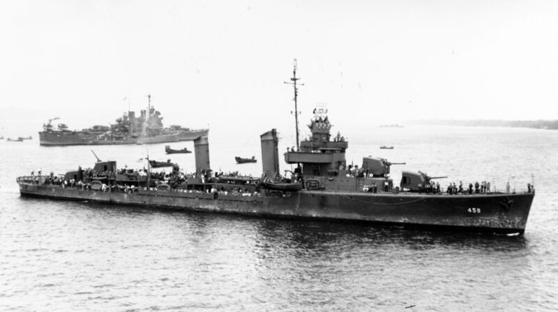 Файл:USS Helena 08.jpg