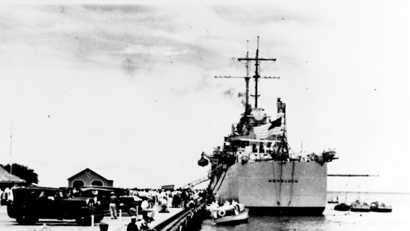 Файл:USS Honolulu 09.jpg