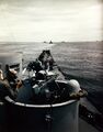 Вид на нос с надстройки USS Iowa, 1944 г.