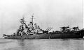 Линкор USS Iowa на якорной стоянке, 18 марта 1945 г.