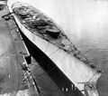 Корпус линкора USS Kentucky до удаления носовой части для ремонта USS Wisconsin, март 1955 г.