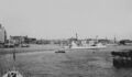 Легкий крейсер USS Marblehead в Циндао, 19 декабря 1937 г. Позади - японский IJN Idzumo.