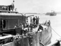 Повреждения от бомб кормы USS Marblehead. Чилачап, Ява, 4 февраля 1942 г.