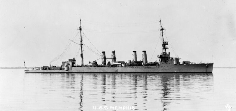 Файл:USS Memphis 12.jpg