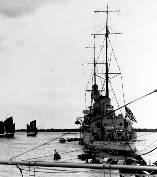 Файл:USS Memphis 14.jpg