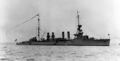 Легкий крейсер USS Milwaukee в Йокогаме, 13 мая 1929 г. Грот-мачта с вымпеом с надписью «Домой».