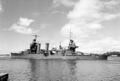 USS Minneapolis (CA-36) следует в Перл-Харбор (Гавайи) после установки новой носовой части, 11 апреля 1943 года