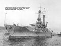 USS Mississippi (BB-41) снимается с якоря в Нью-Йорке, 25 декабря 1918 года