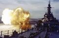 Испытательные стрельбы главного калибра линкора USS Missouri, конец августа 1944 г.