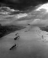 USS Augusta, USS Midway, USS Enterprise, USS Missouri, USS New York, USS Helena и USS Macon на реке Гудзон. Нью-Йорк, 27 октября 1945 г.