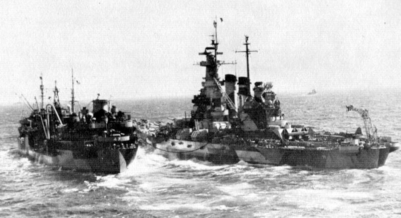 Файл:USS Neches (AO-47) and caroline.jpg